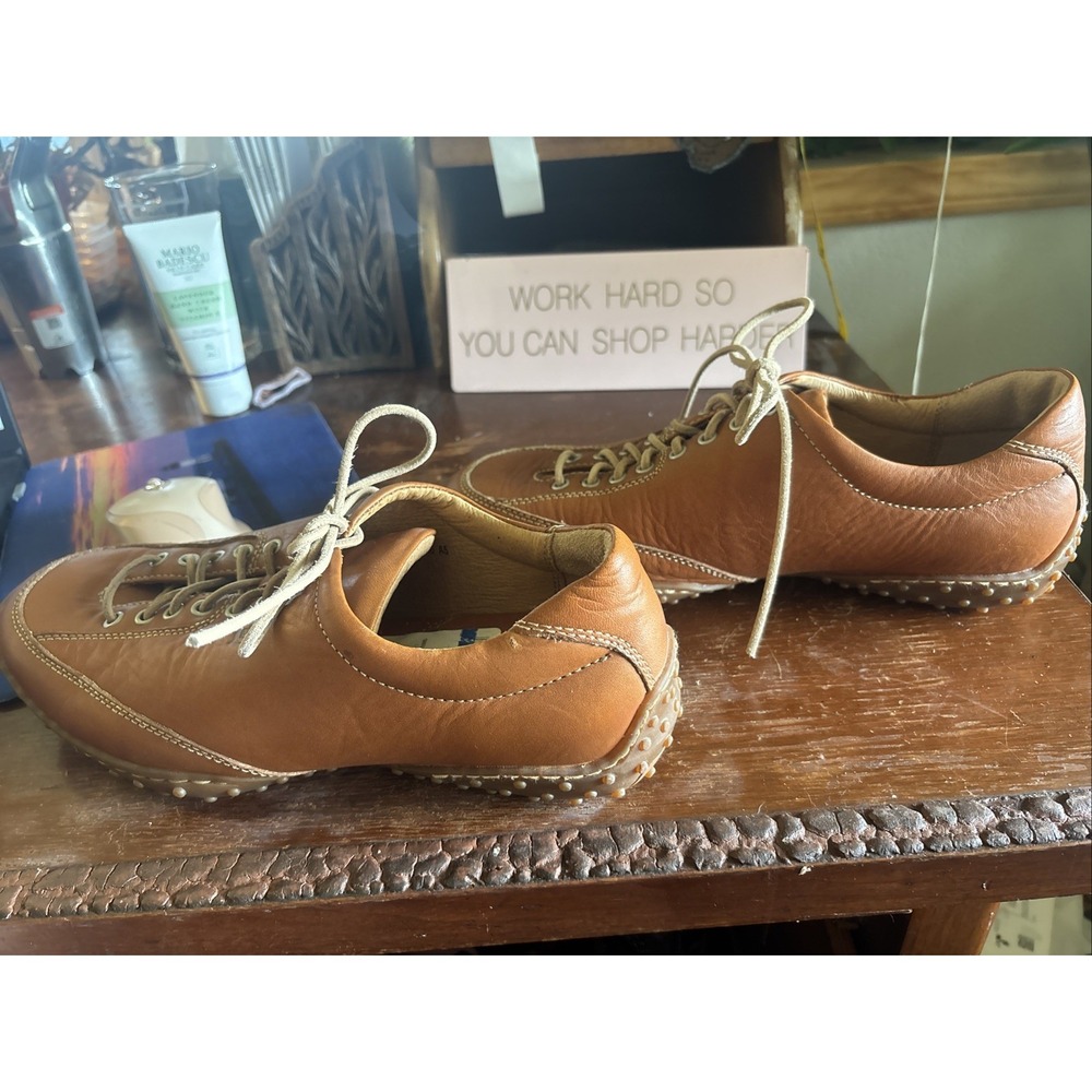Born Hand Crafted Leather Loafers Men's Size 9 - Picture 3 of 7
